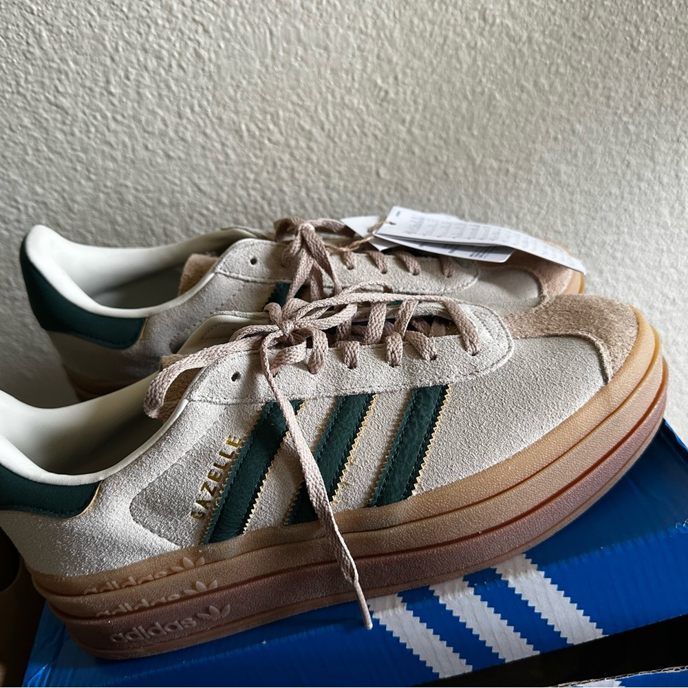 NWT Adidas Bold Trainers